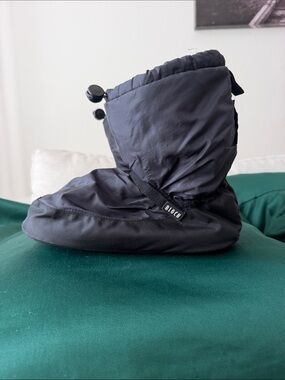 Bloch Black Padded Ankle Booties for Dancers